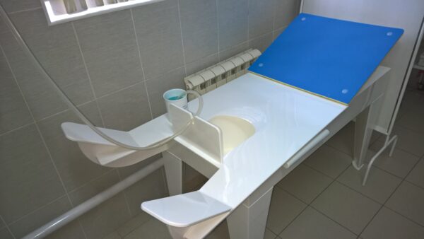 Кушетка для отпуска гинекологических процедур