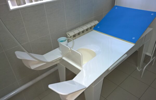 Кушетки для отпуска гинекологических процедур