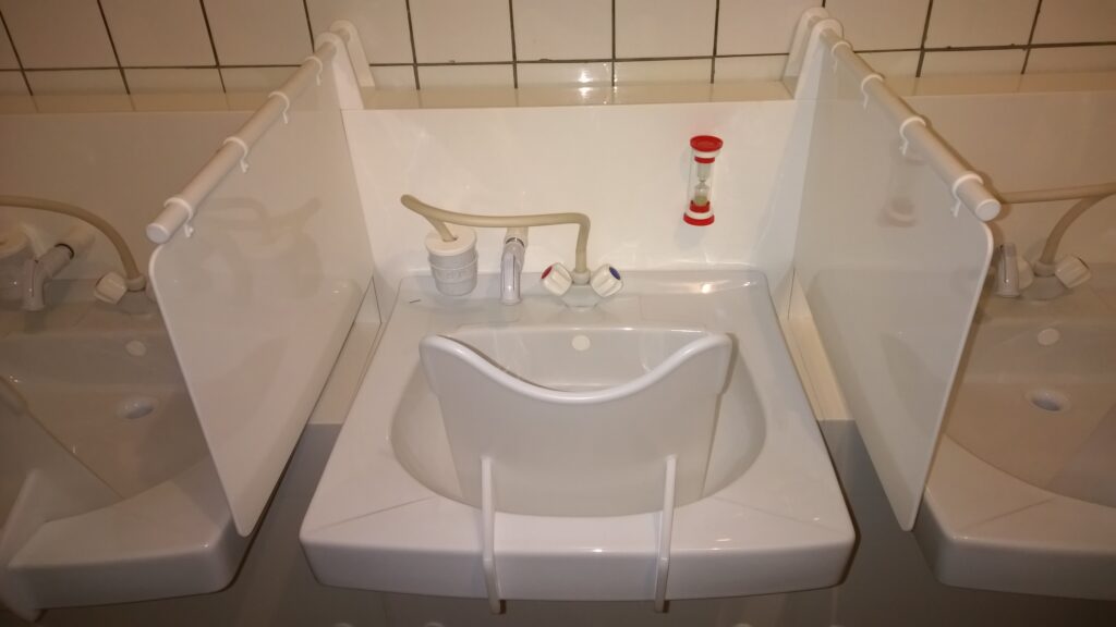 Приспособление (Стойка) - Исполнение №1 - для орошения Десен минеральной водой