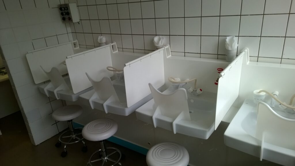 Приспособление (Стойка) - Исполнение №1 - для орошения Десен минеральной водой