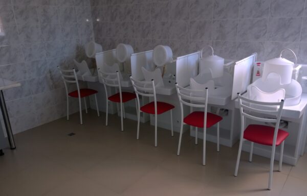 Приспособление (Стойка) для орошения Лица минеральной водой