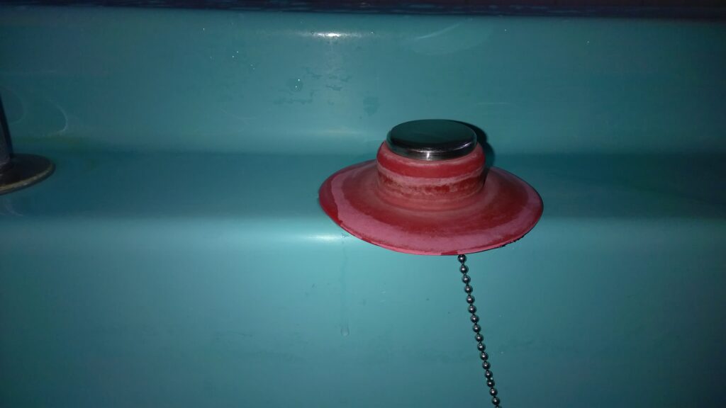 пробка для выпуска